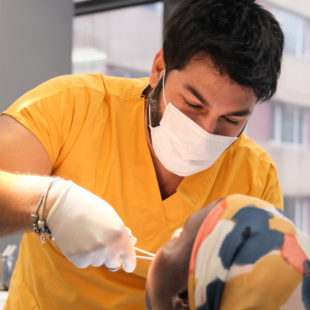 Dişyeri Grup Diş Kliniği Diş Hekimleri-2